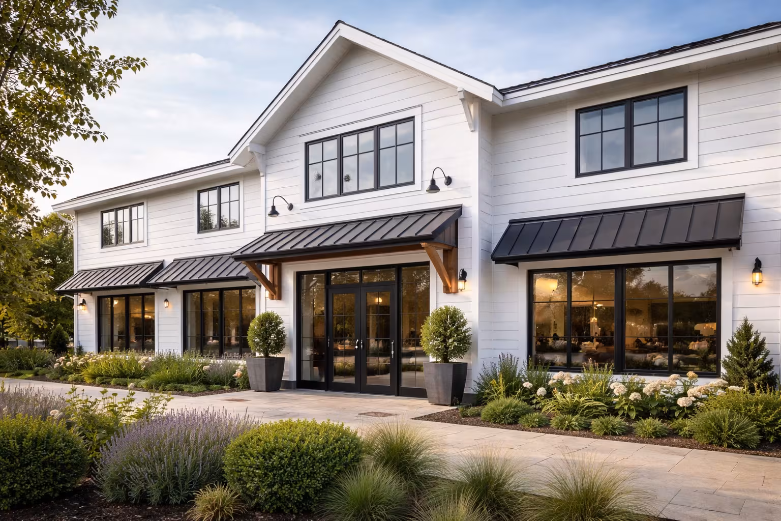 Roseburg OR modern commercial exterior painting